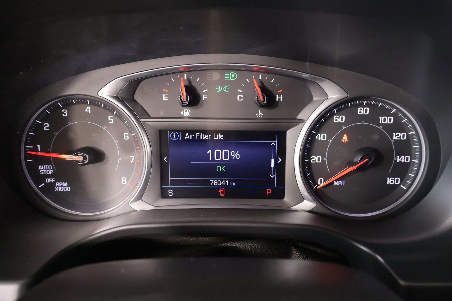 Used 2022 GMC Acadia SLE image 4