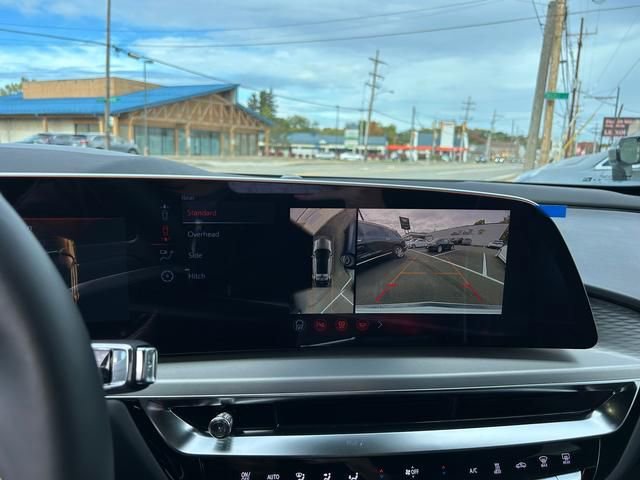 New 2026 Cadillac Lyriq V w/ Exterior Carbon Fiber Package image 15