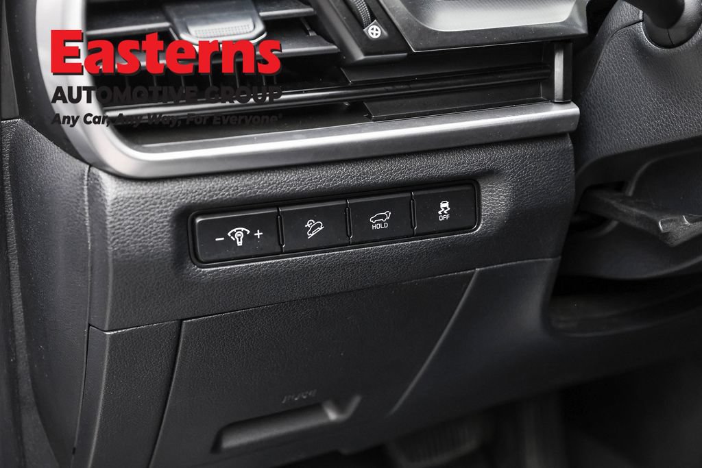 Used 2025 Kia Telluride S FWD image 24