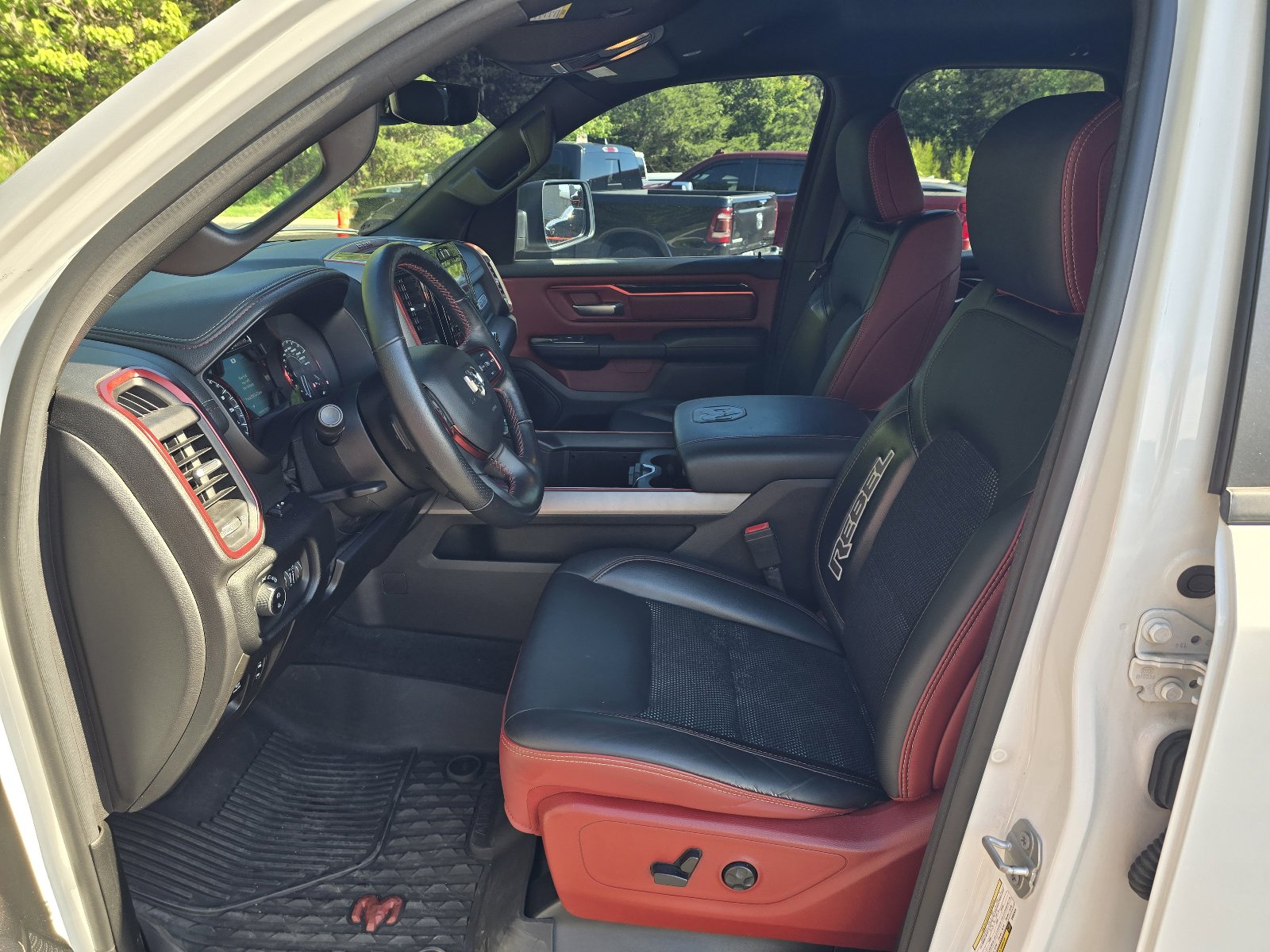 Used 2019 RAM 1500 Rebel w/ Rebel Level 2 Equipment Group AWD/4WD image 13