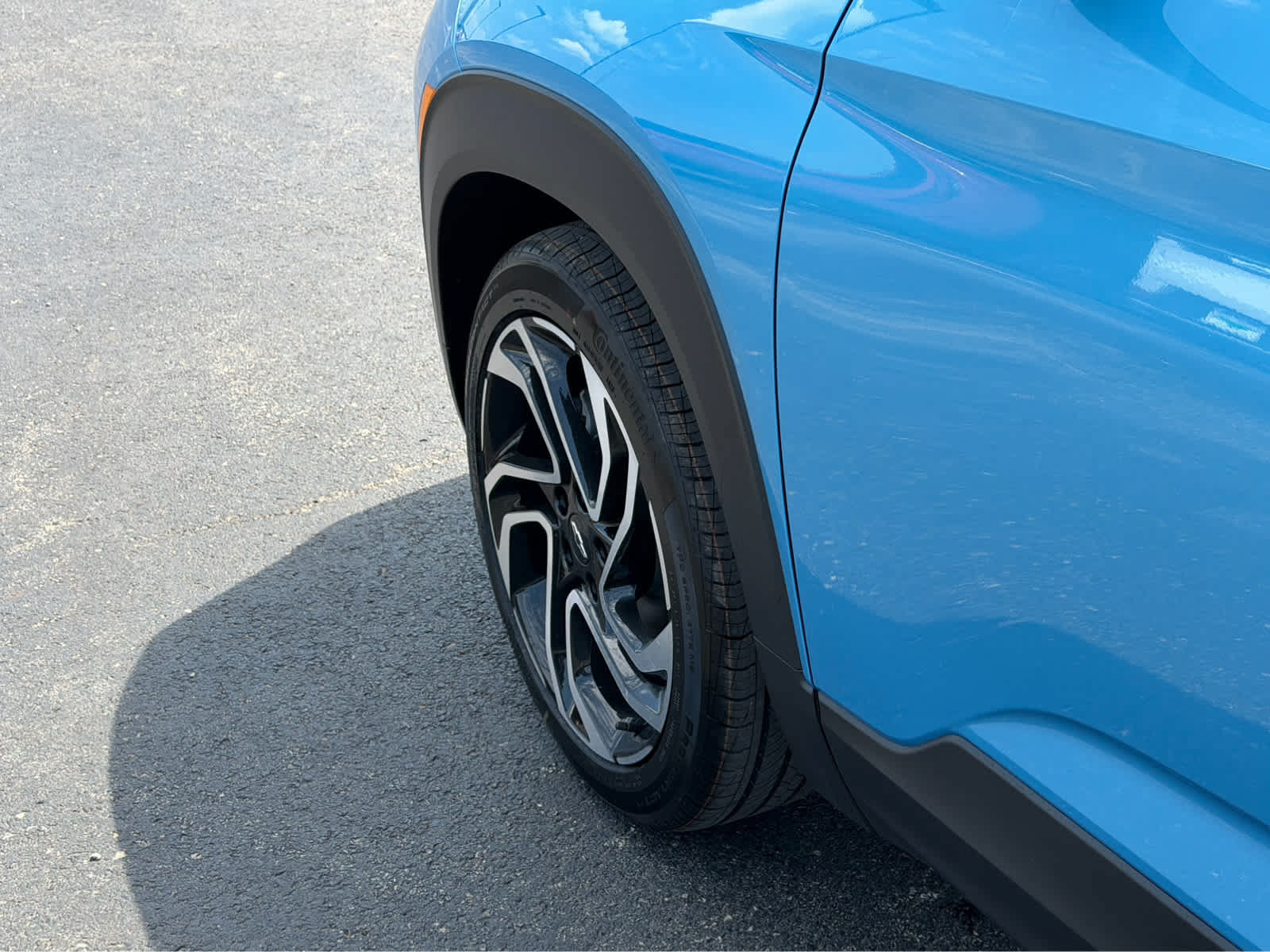 New 2026 Chevrolet TrailBlazer RS w/ Convenience Package FWD image 3