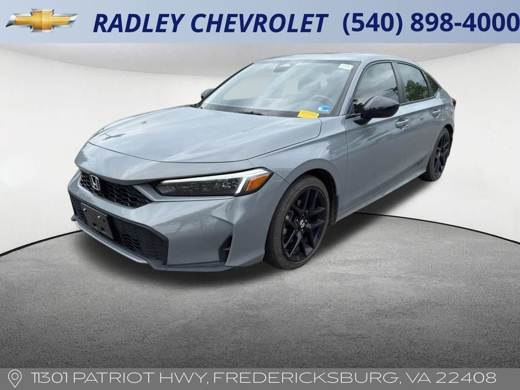 Used 2025 Honda Civic Sport image 2