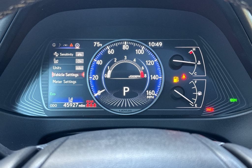 Used 2019 Lexus UX 200 w/ Premium Package FWD image 23