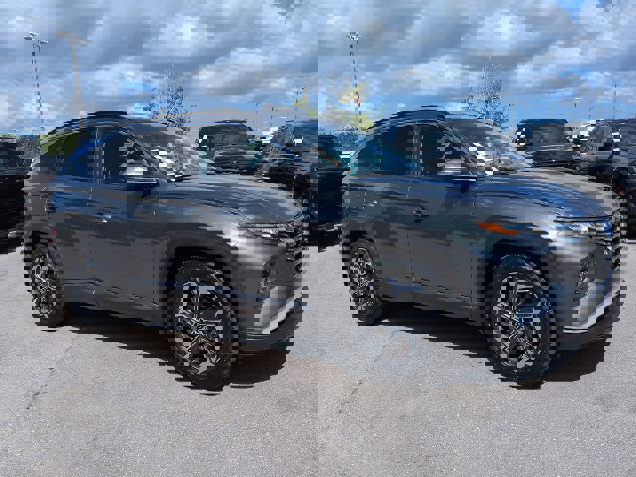 Used 2023 Hyundai Tucson SEL w/ Convenience Package image 2