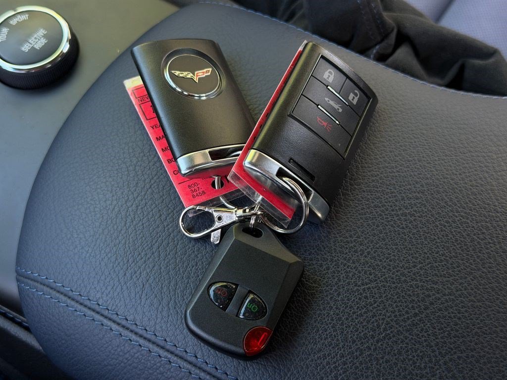 Used 2013 Chevrolet Corvette 427 w/ 1SC Preferred Equipment Group RWD image 34