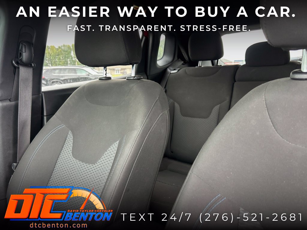 Used 2024 Jeep Compass Sport AWD/4WD image 9