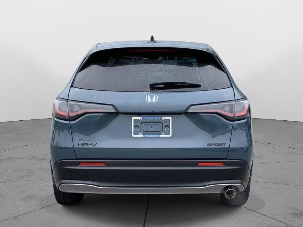 Certified 2026 Honda HR-V Sport image 4
