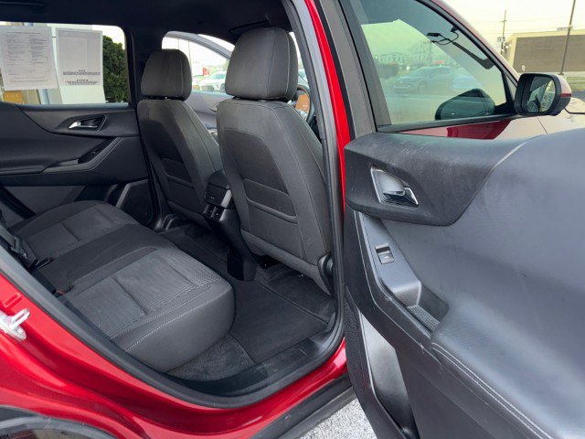 Certified 2025 Chevrolet Equinox LT w/ Safety and Technology Package image 25