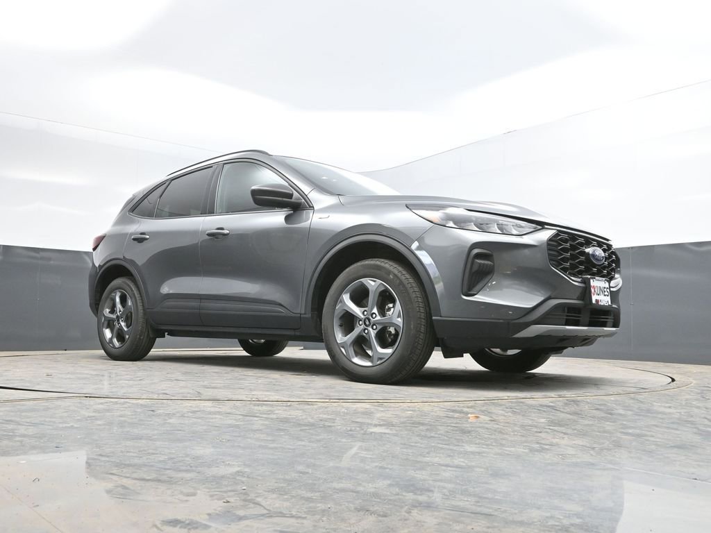 Used 2025 Ford Escape ST-Line AWD/4WD image 29