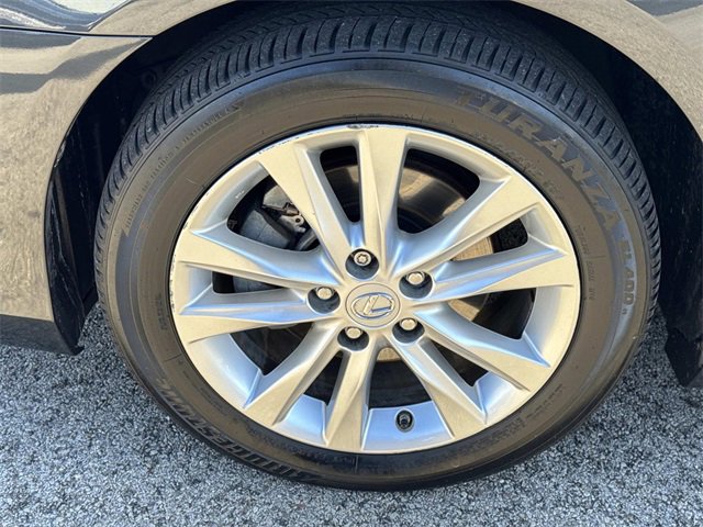 Used 2011 Lexus ES 350 image 9