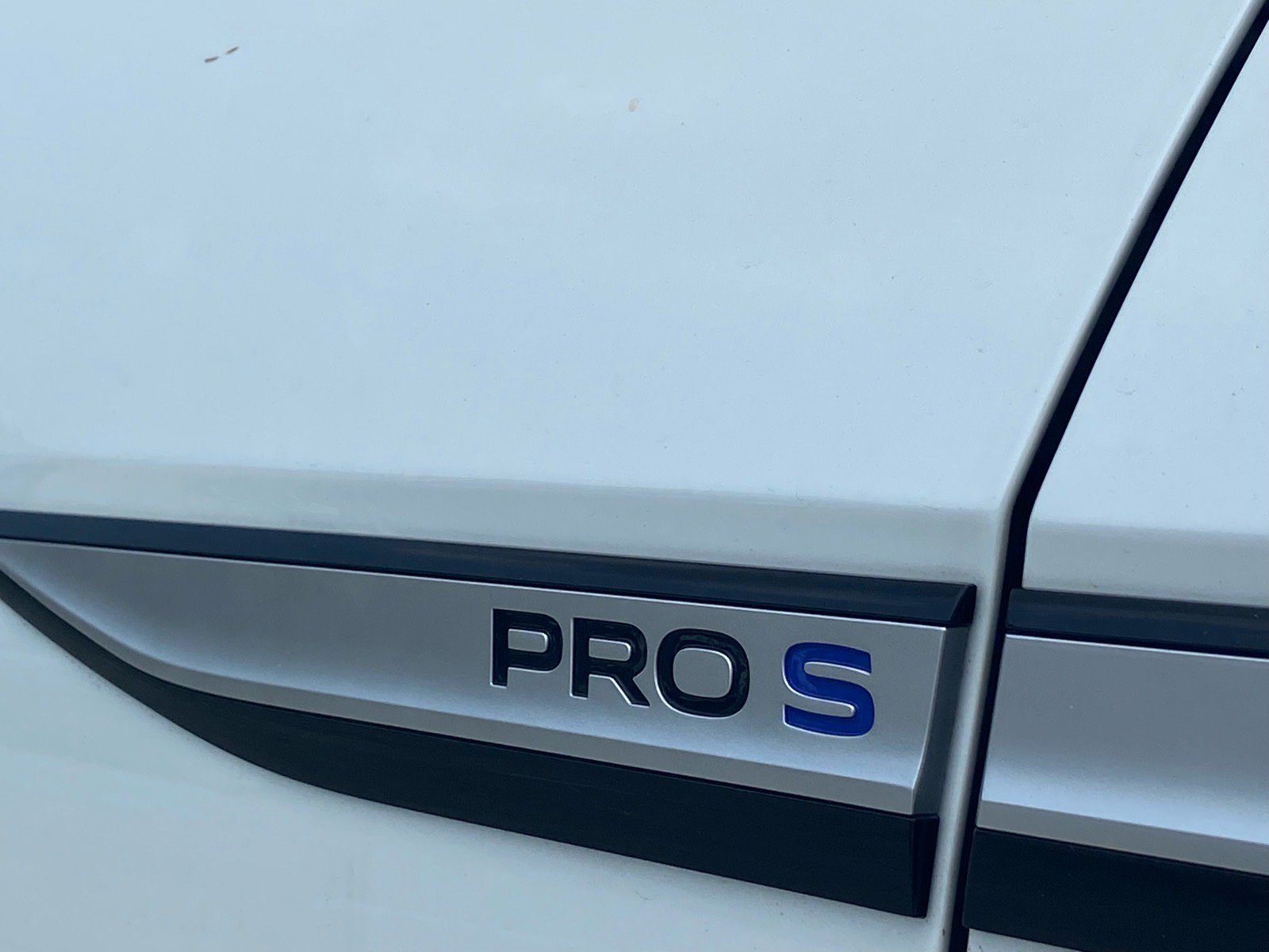 Certified 2023 Volkswagen ID.4 Pro S RWD image 4