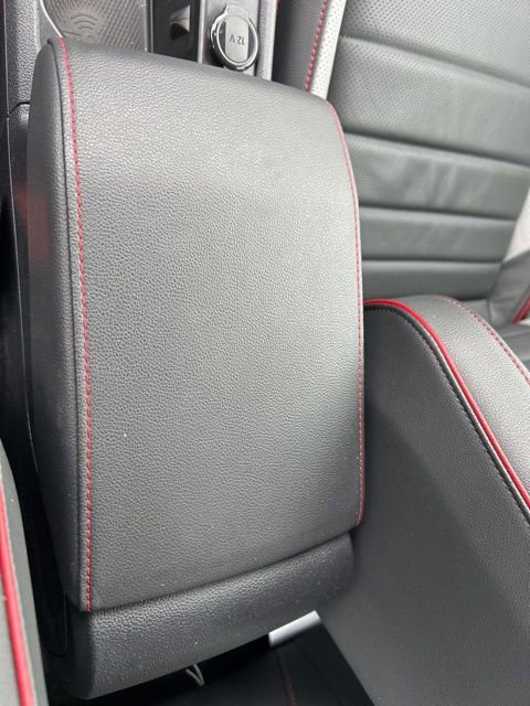 Certified 2024 Volkswagen GTI SE w/ SE Leather Seats Package image 21