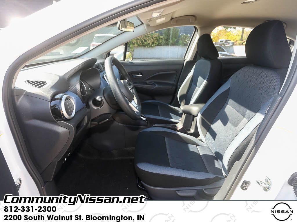 New 2025 Nissan Versa SV w/ Trunk Package image 10