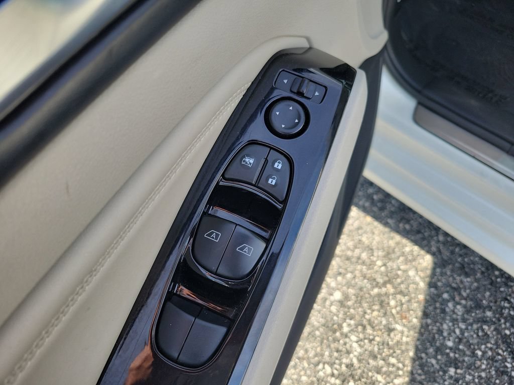 Certified 2022 Nissan Altima 2.5 SL FWD image 13