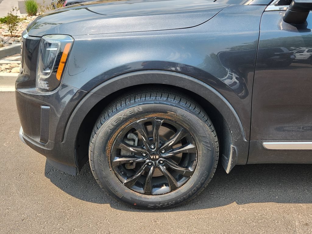 Used 2020 Kia Telluride LX AWD/4WD image 9