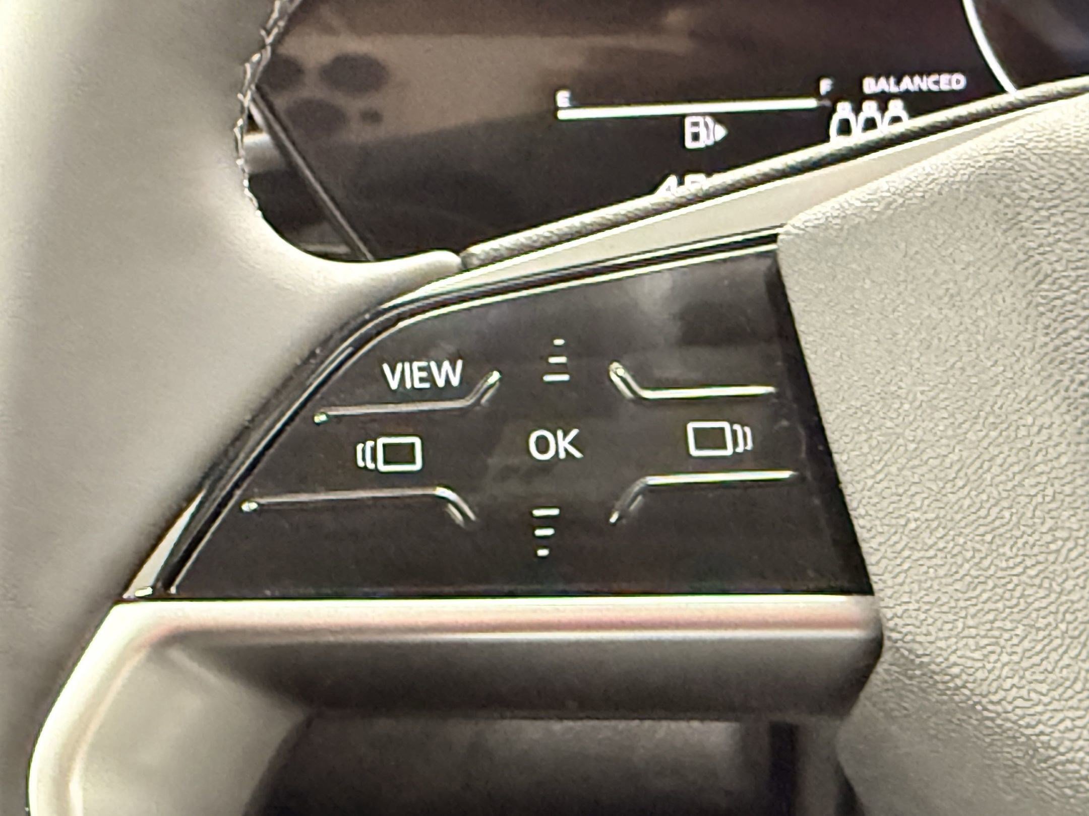 Used 2025 Audi Q5 Premium w/ Convenience Package AWD/4WD image 15