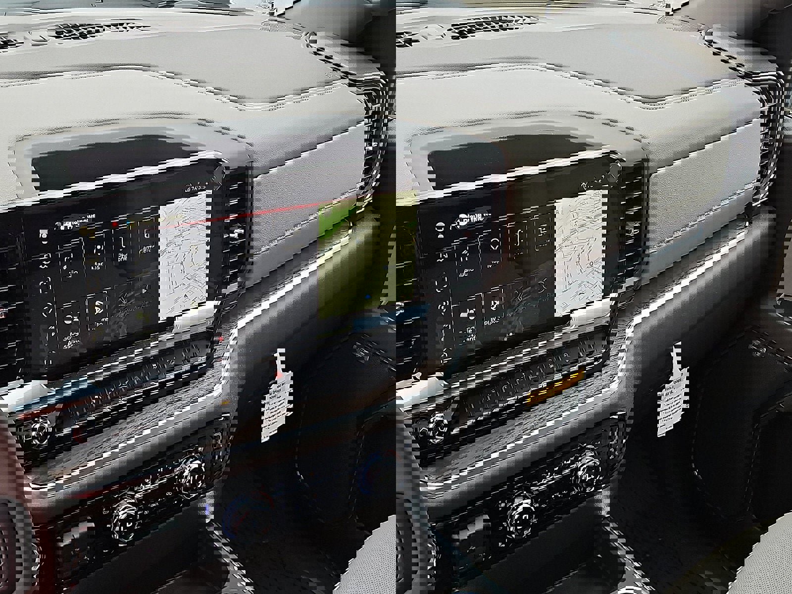 New 2026 GMC Sierra 1500 SLT image 17