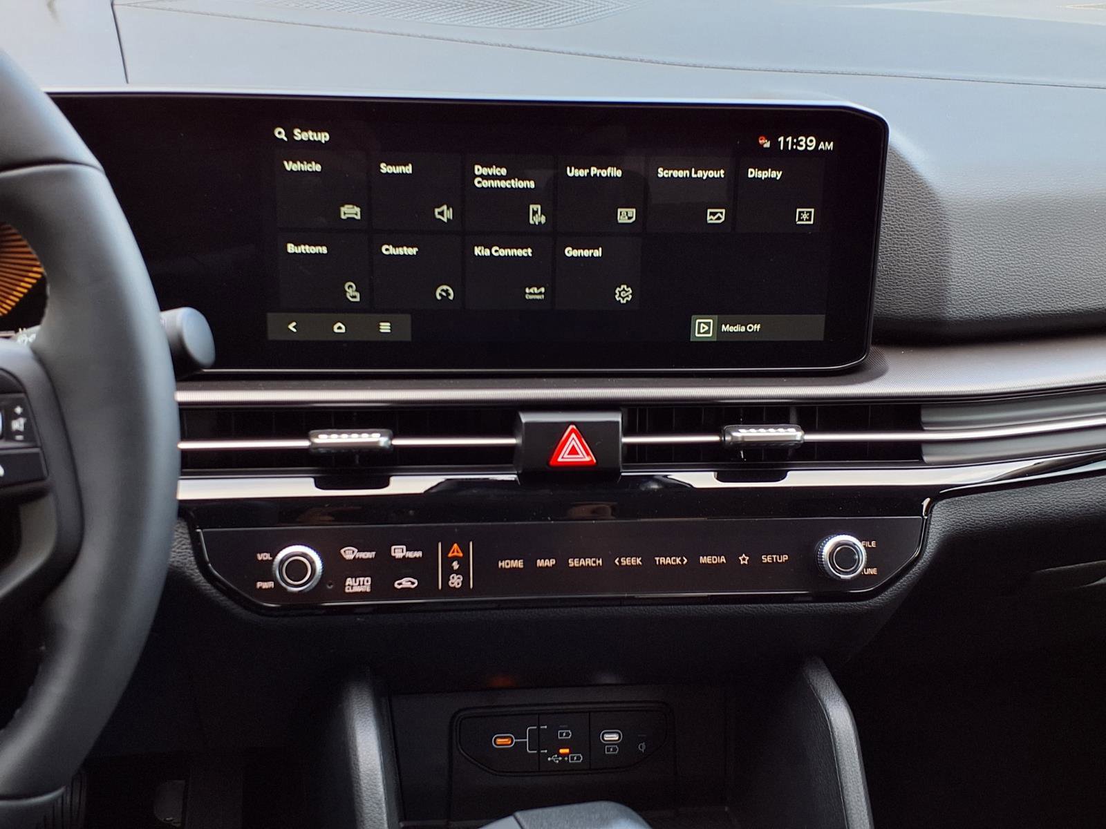 New 2026 Kia Sportage EX image 8