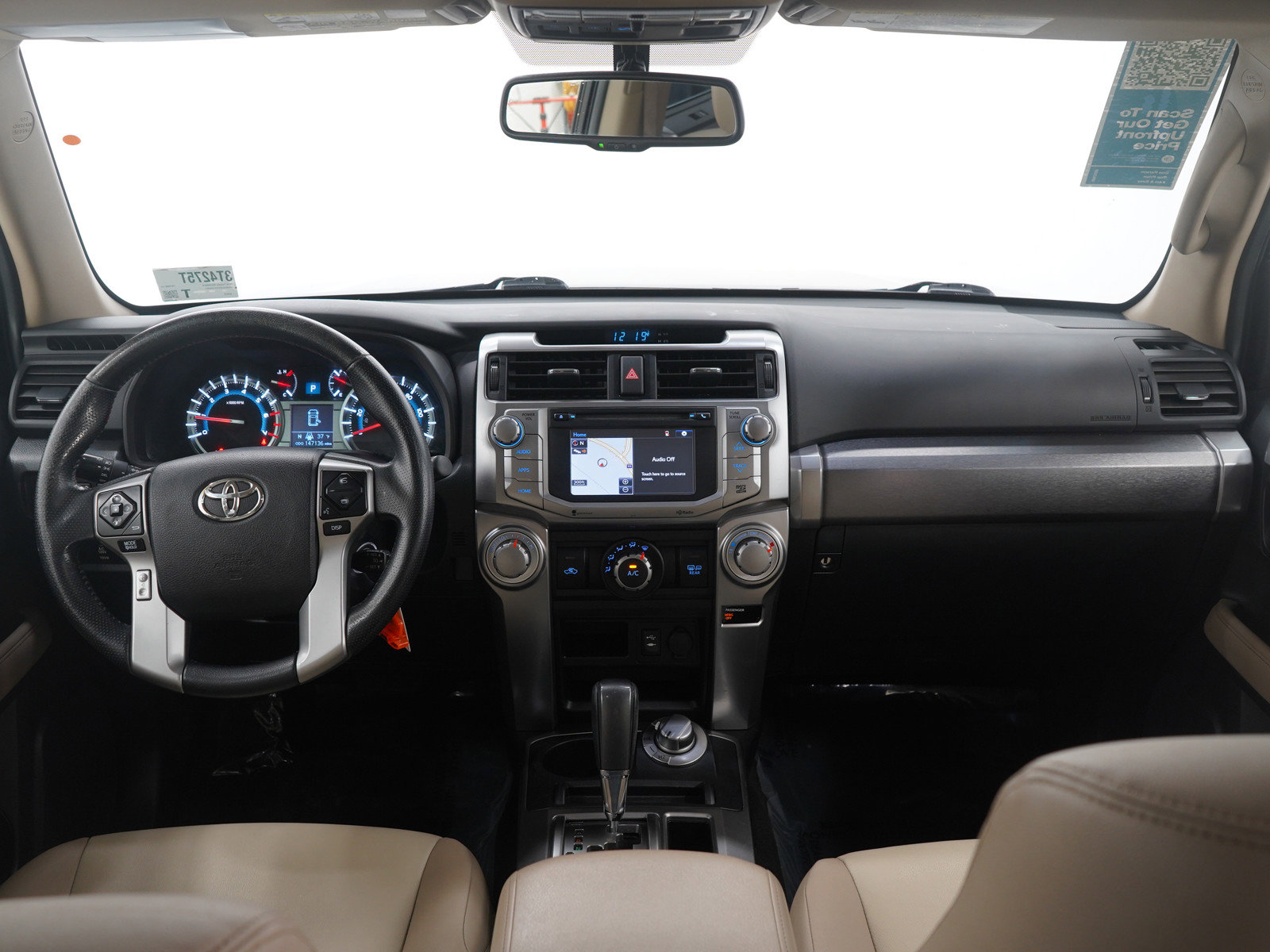Used 2014 Toyota 4Runner SR5 Premium image 14