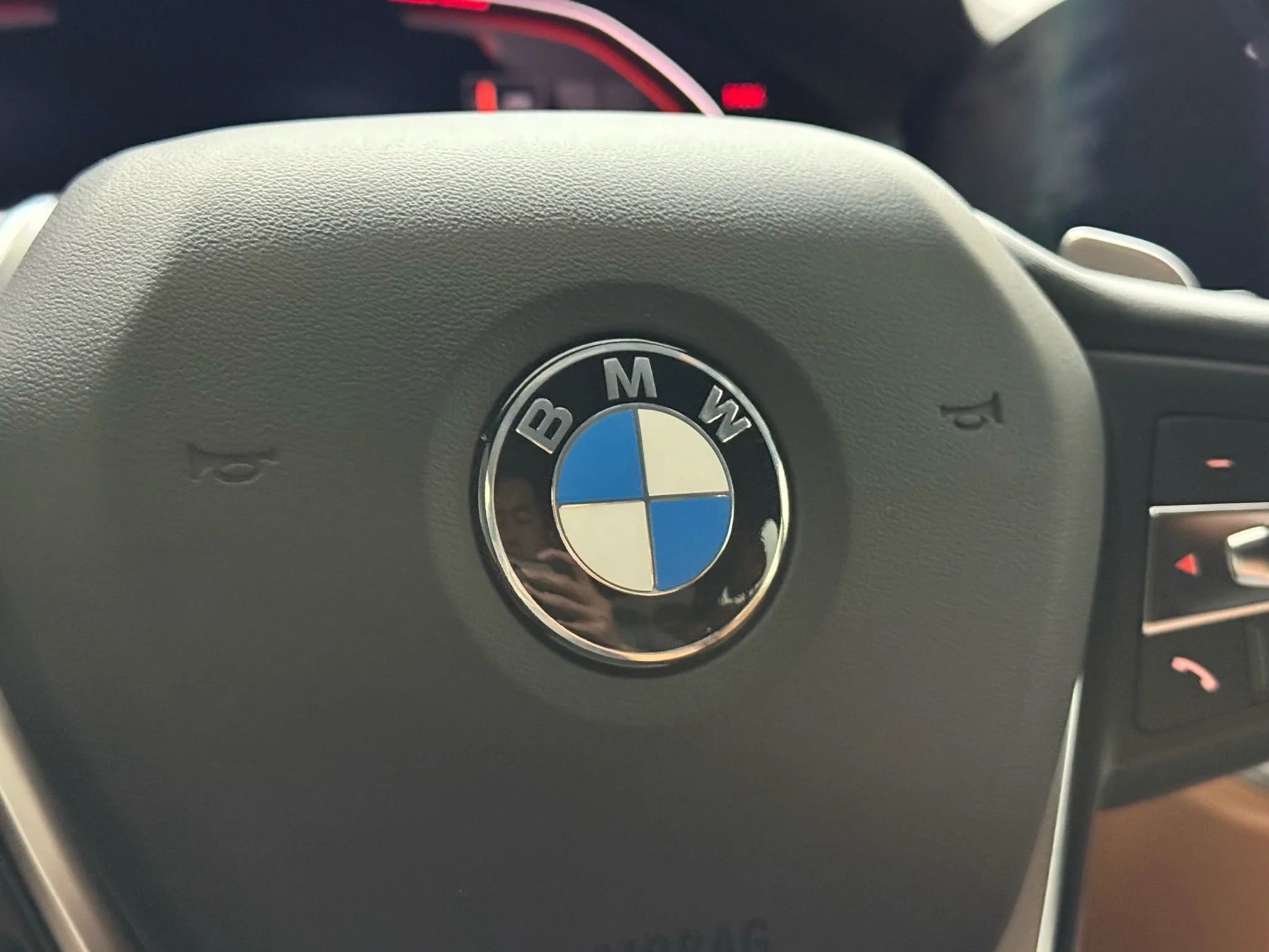 Used 2021 BMW 330i Sedan w/ Convenience Package image 20