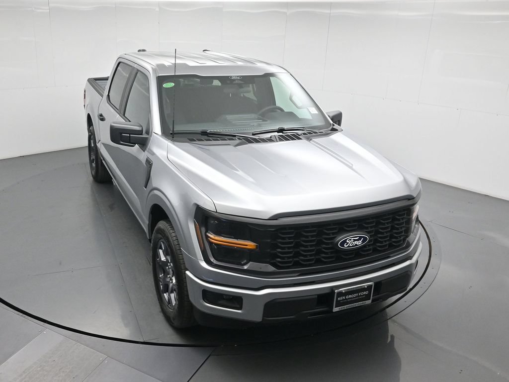 New 2026 Ford F150 STX w/ Equipment Group 200A RWD image 36