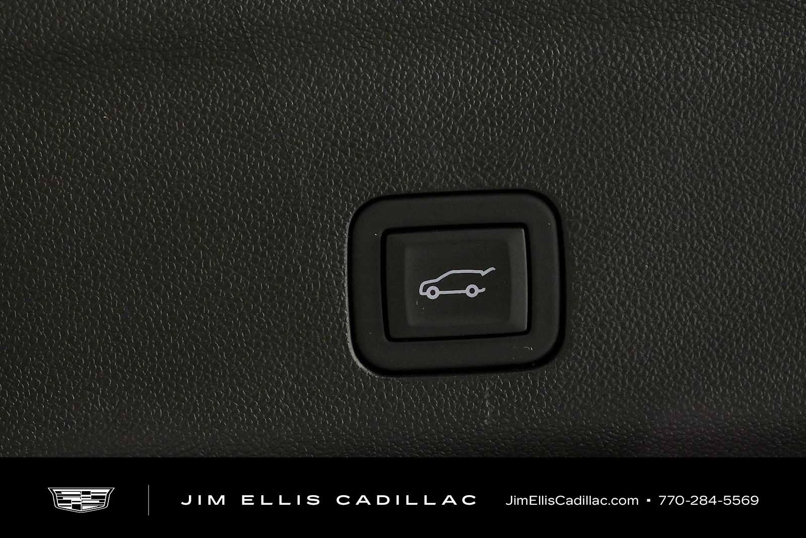 Certified 2025 Cadillac Escalade V AWD/4WD image 35