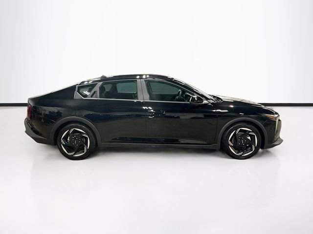 Used 2025 Kia K4 EX image 8