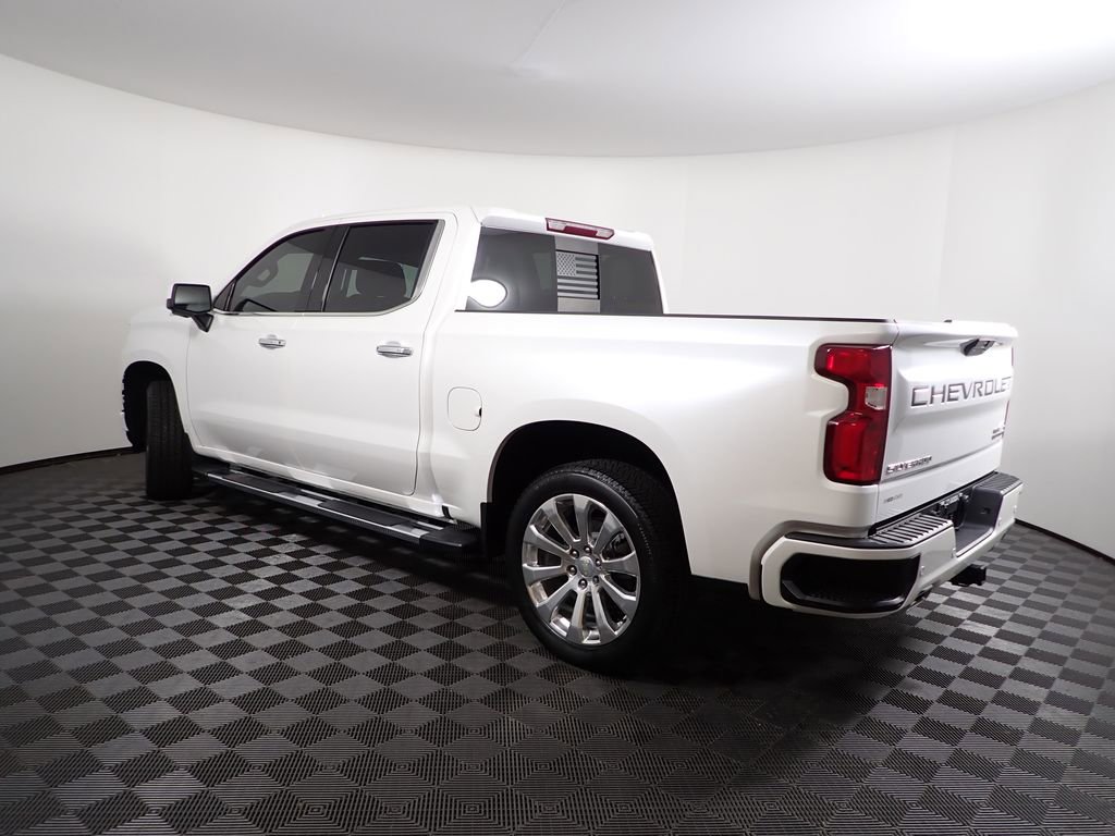 Used 2022 Chevrolet Silverado 1500 High Country w/ LPO, Dark Essentials Package image 14
