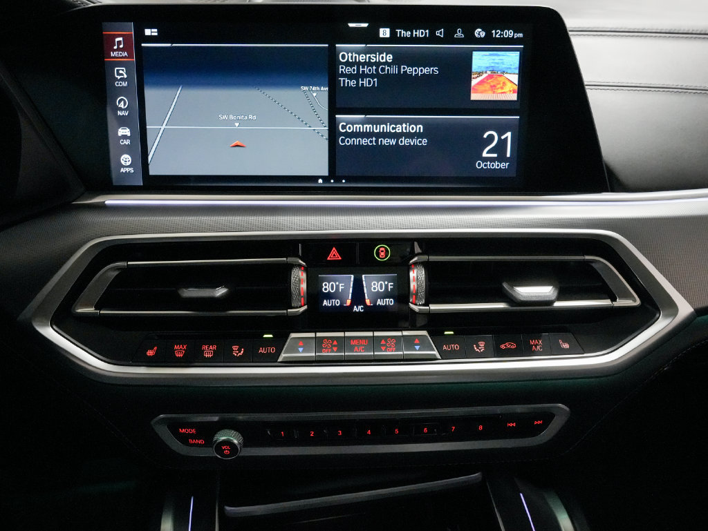 Used 2020 BMW X6 M50i w/ Executive Package AWD/4WD image 15