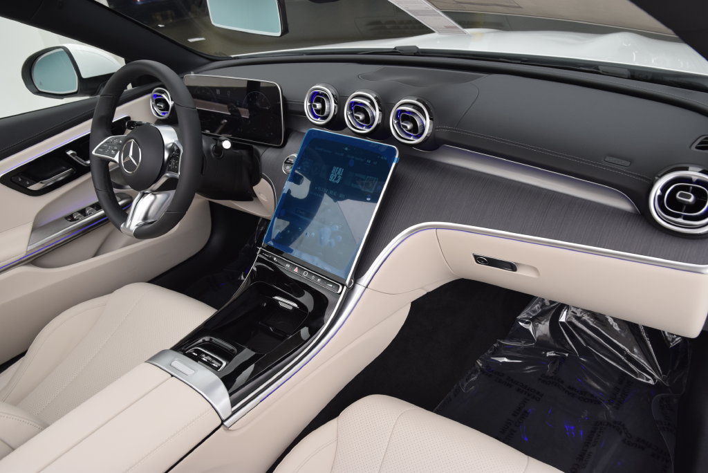 New 2027 Mercedes-Benz CLE 300 4MATIC Cabriolet image 15