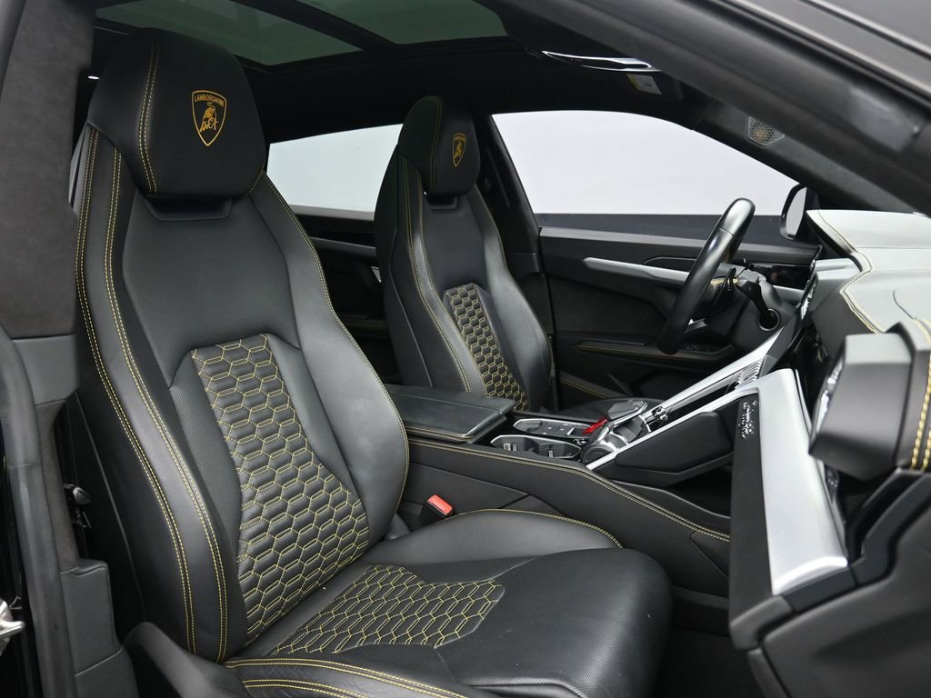 Used 2019 Lamborghini Urus image 29