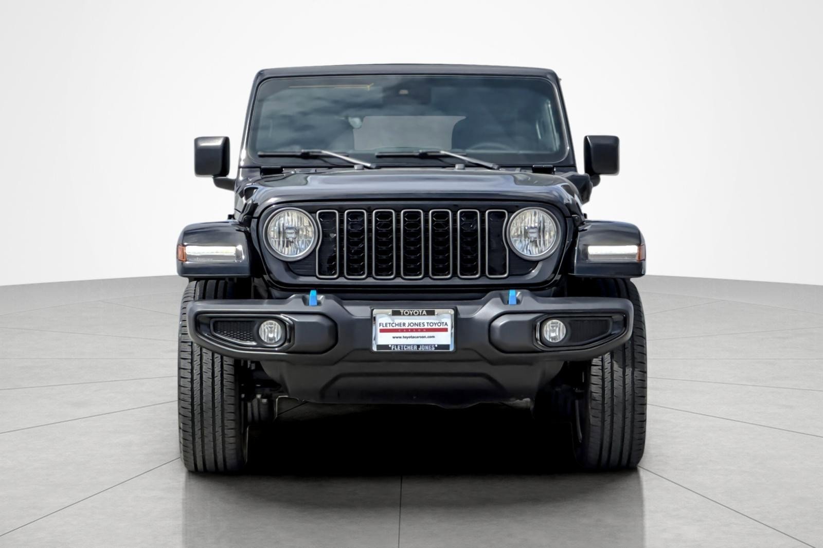 Used 2024 Jeep Wrangler Unlimited AWD/4WD image 8