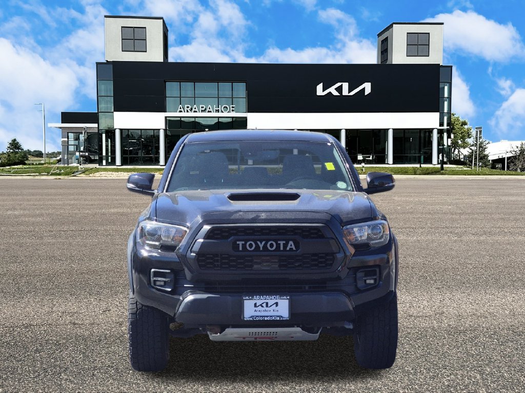 Used 2019 Toyota Tacoma TRD Pro AWD/4WD image 3
