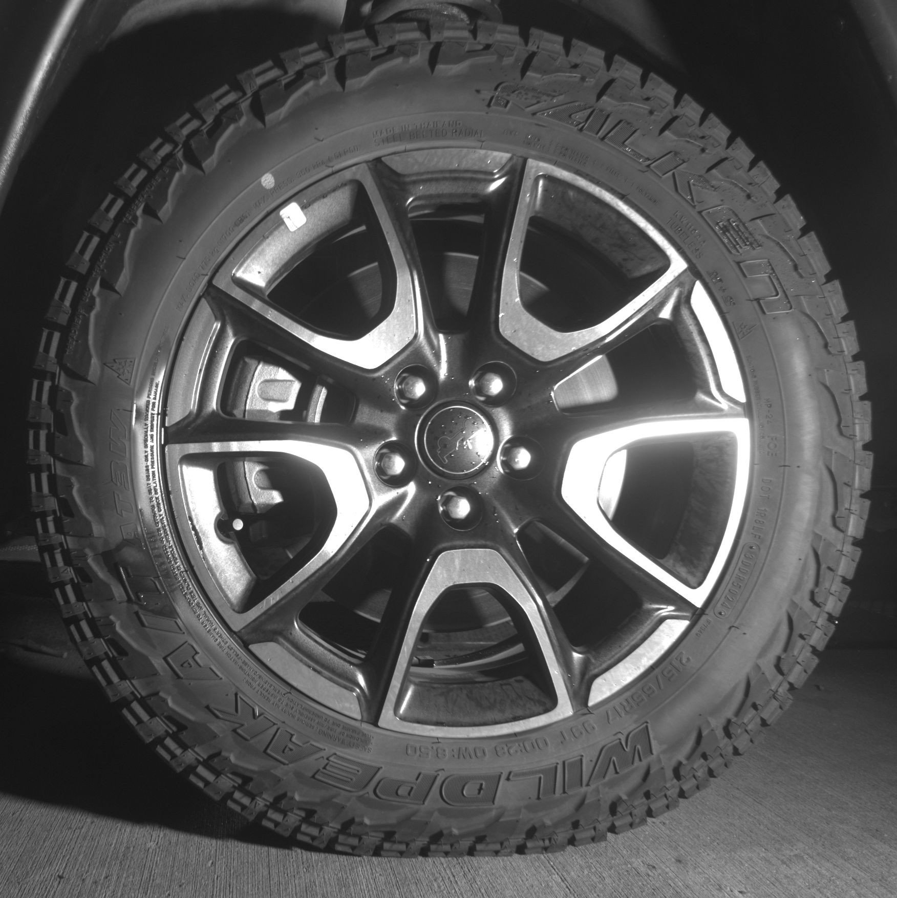 Used 2025 Jeep Compass Trailhawk AWD/4WD image 12