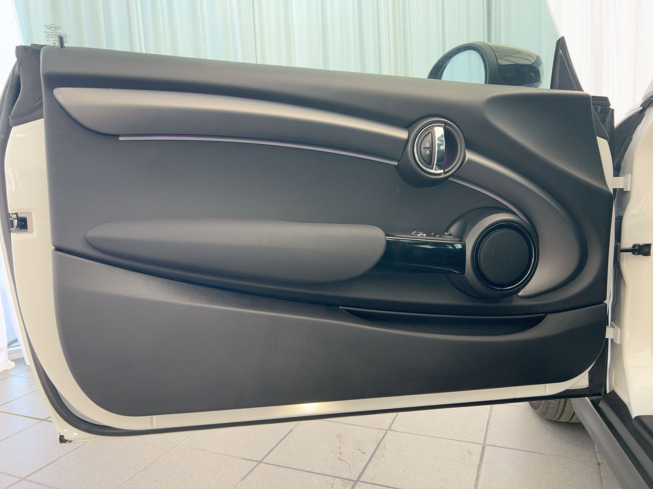 Used 2024 MINI Cooper 2-Door Hardtop image 21