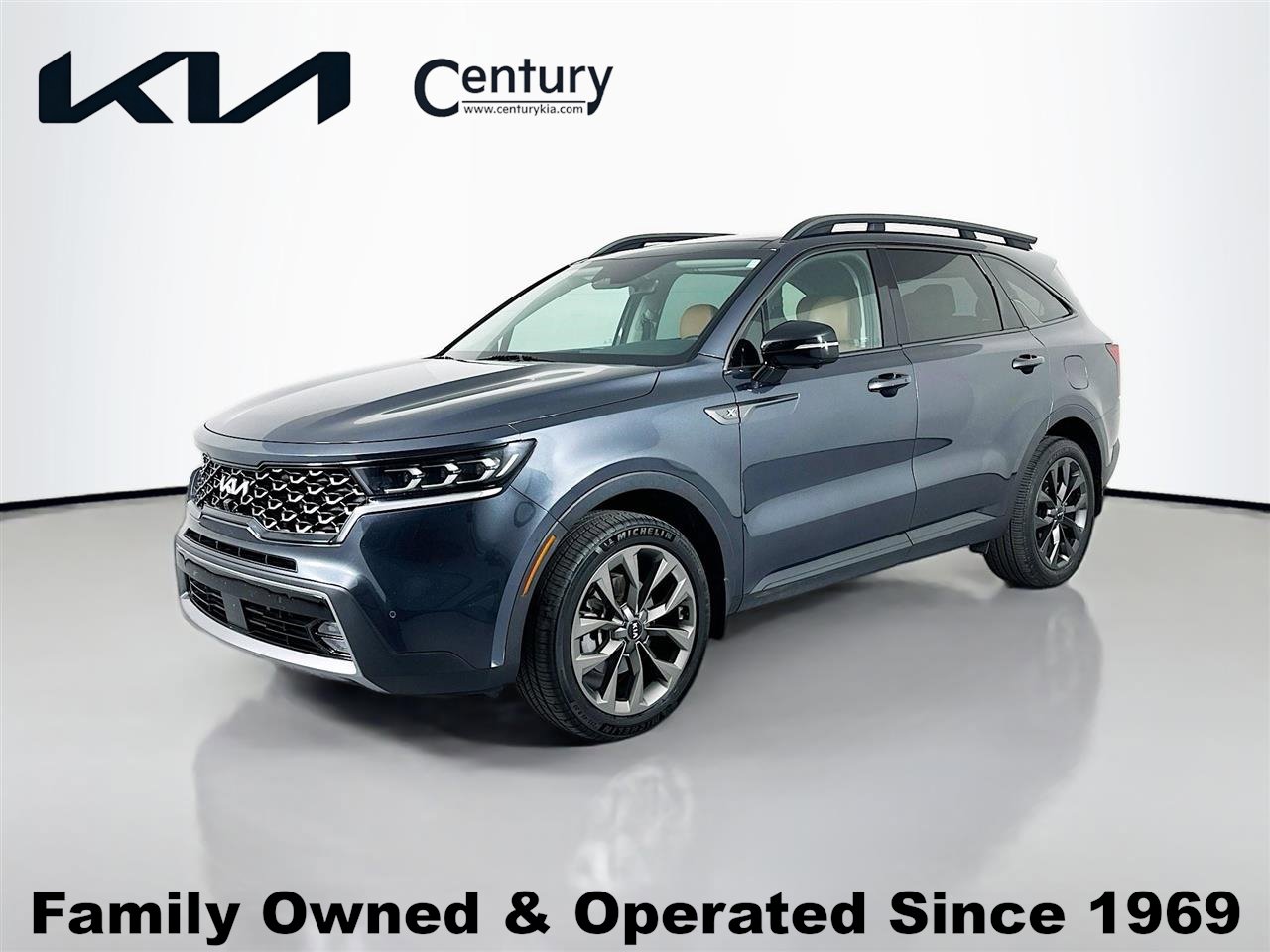 Certified 2022 Kia Sorento SX Prestige w/ Rust Color Package