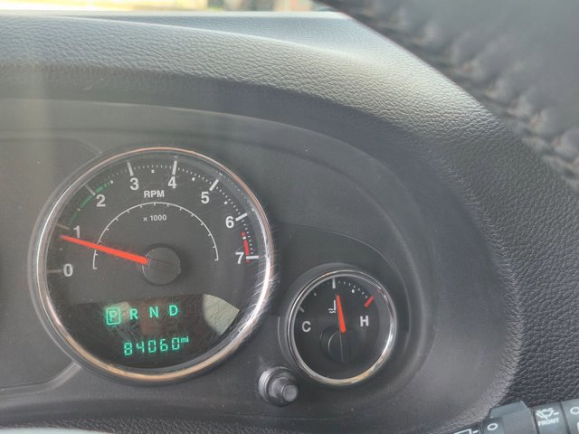 Used 2016 Jeep Wrangler Sahara w/ Connectivity Group AWD/4WD image 5