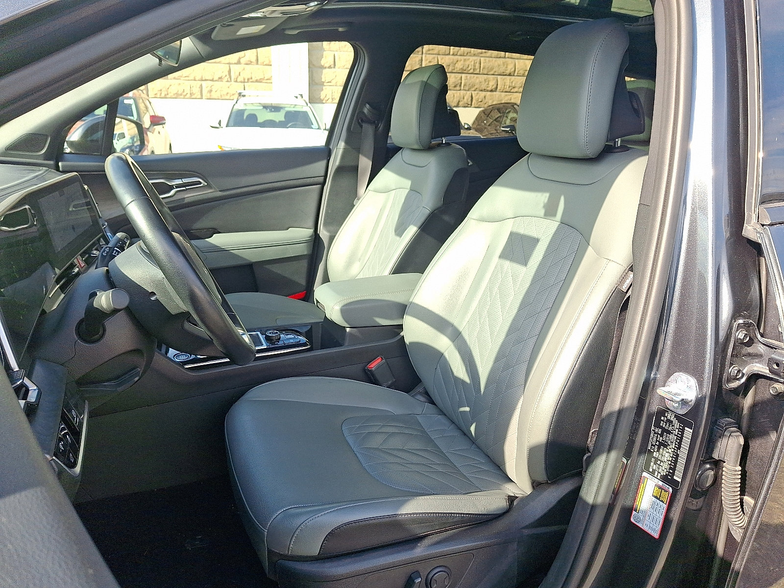 Certified 2023 Kia Sportage X-Line w/ X-Line Premium Package image 13