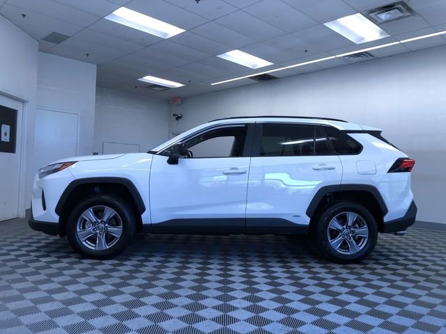 Certified 2025 Toyota RAV4 LE AWD/4WD image 11