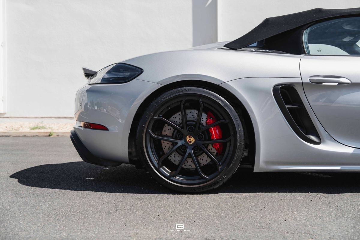 Used 2021 Porsche 718 Boxster Spyder RWD image 28