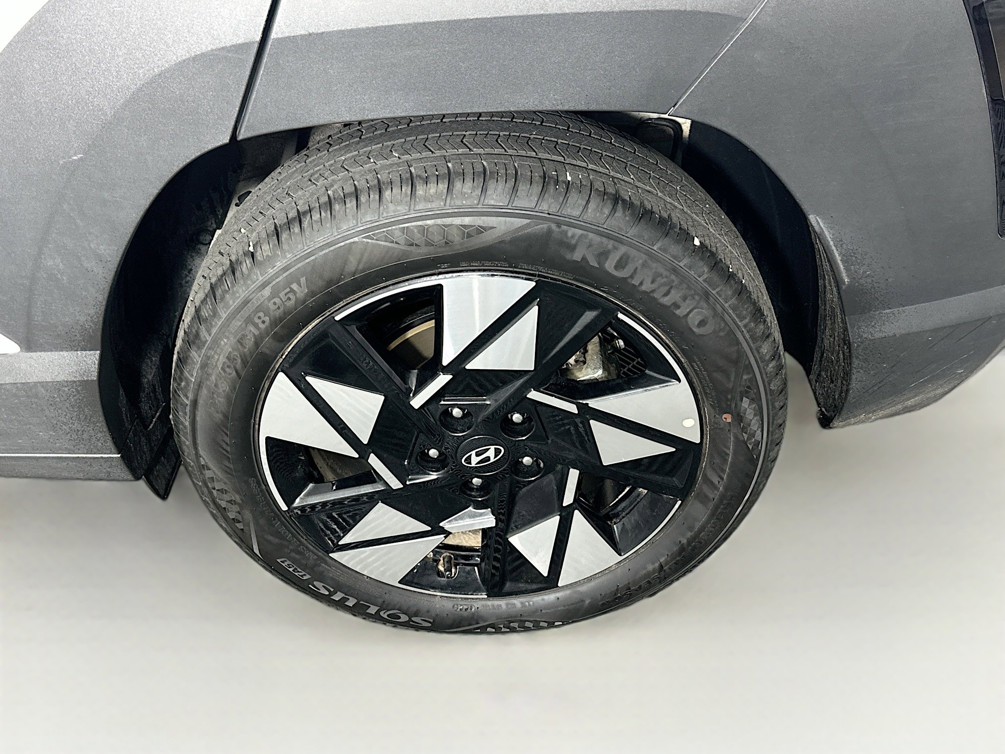 Used 2025 Hyundai Kona SEL image 11