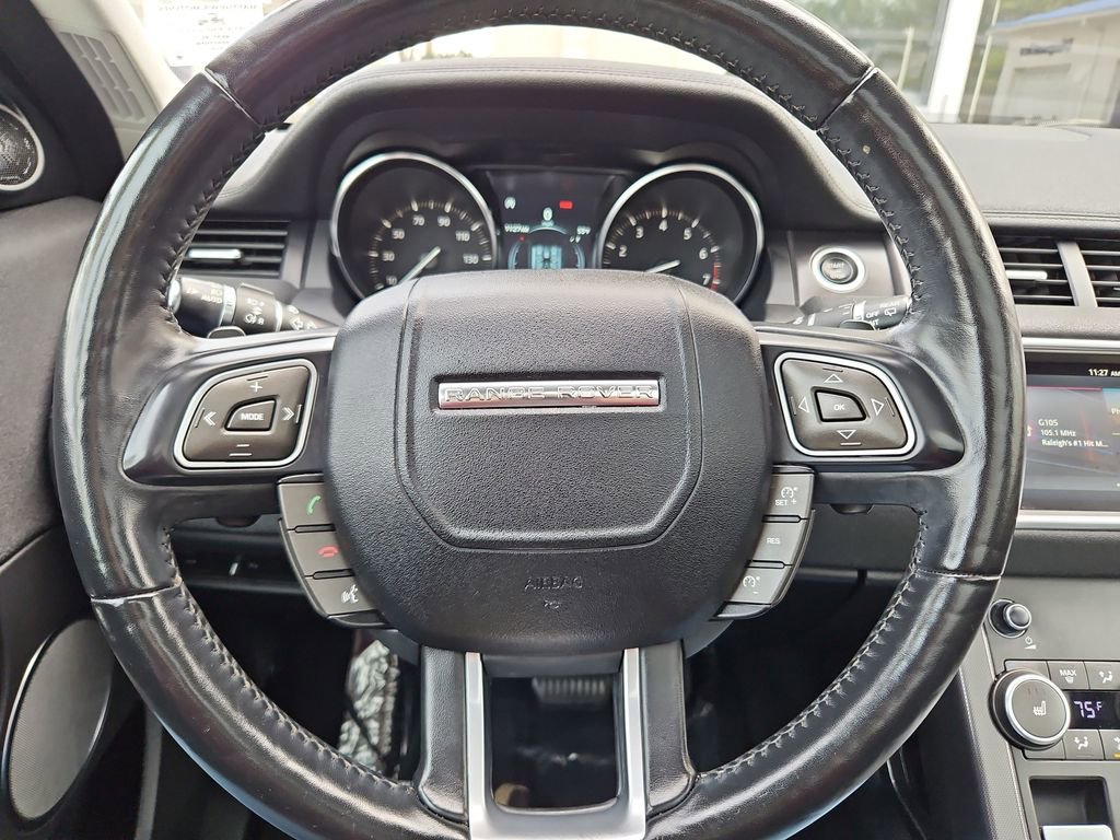 Used 2019 Land Rover Range Rover Evoque image 10