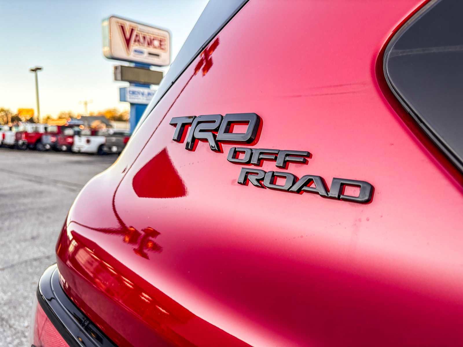 Used 2025 Toyota Sequoia Platinum image 11