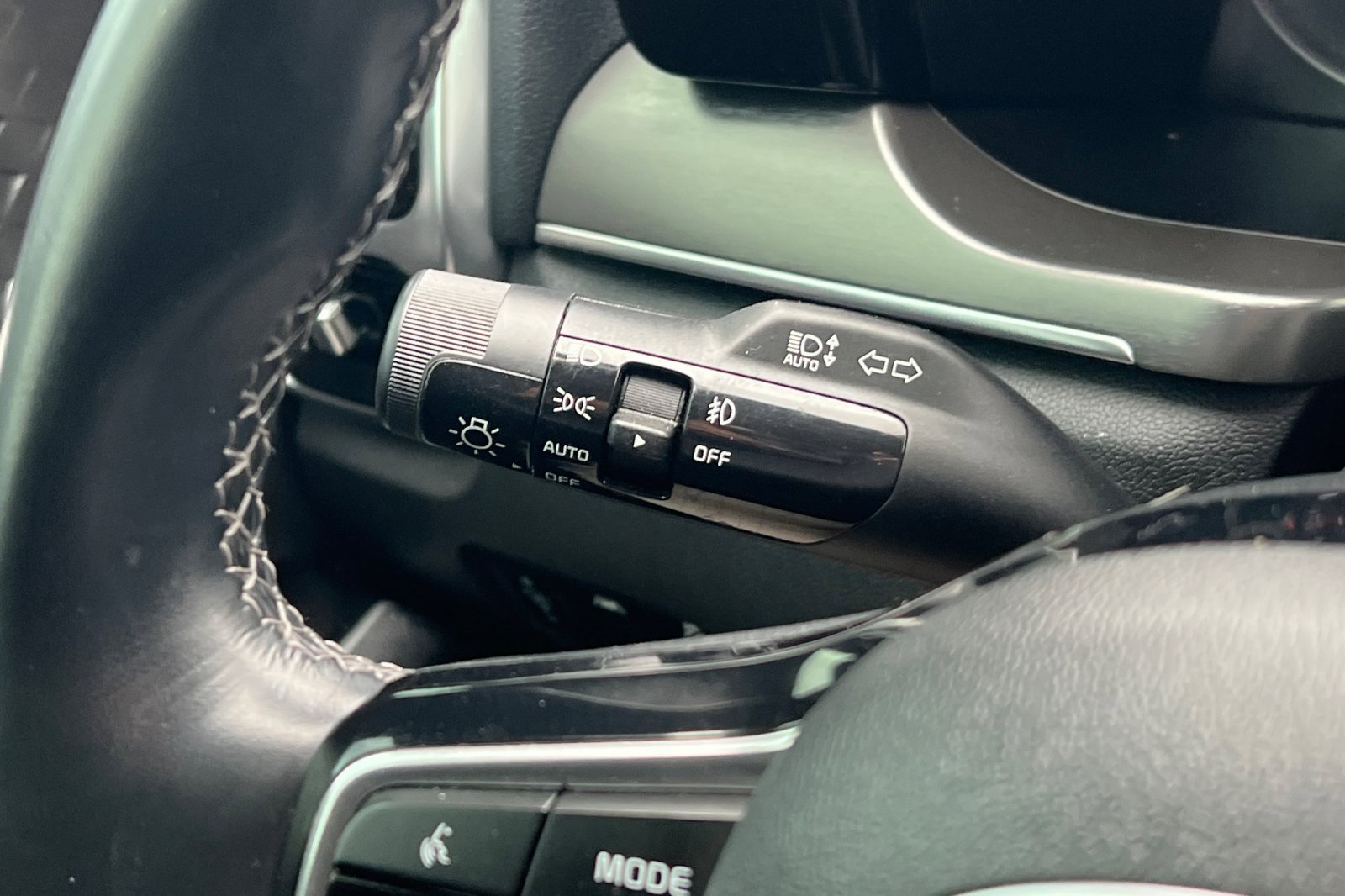 Certified 2022 Kia Sorento SX image 37