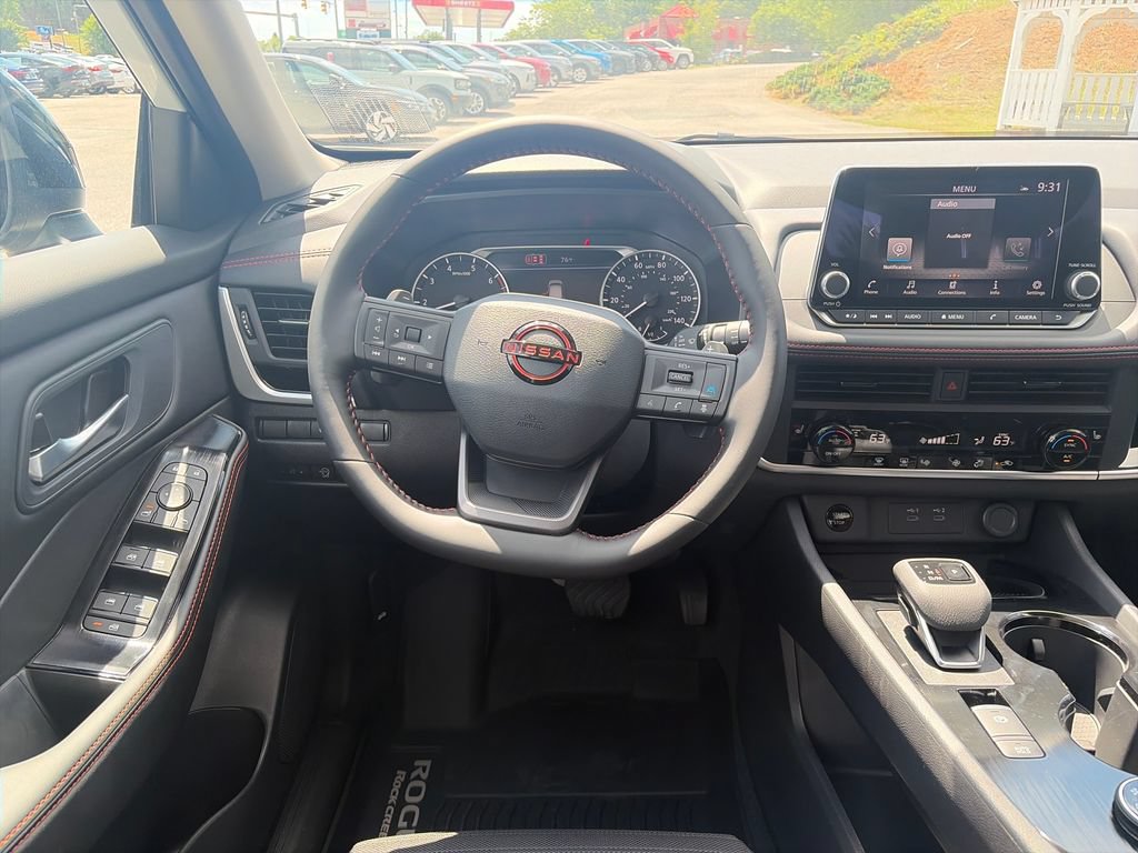 New 2026 Nissan Rogue SV AWD/4WD image 14