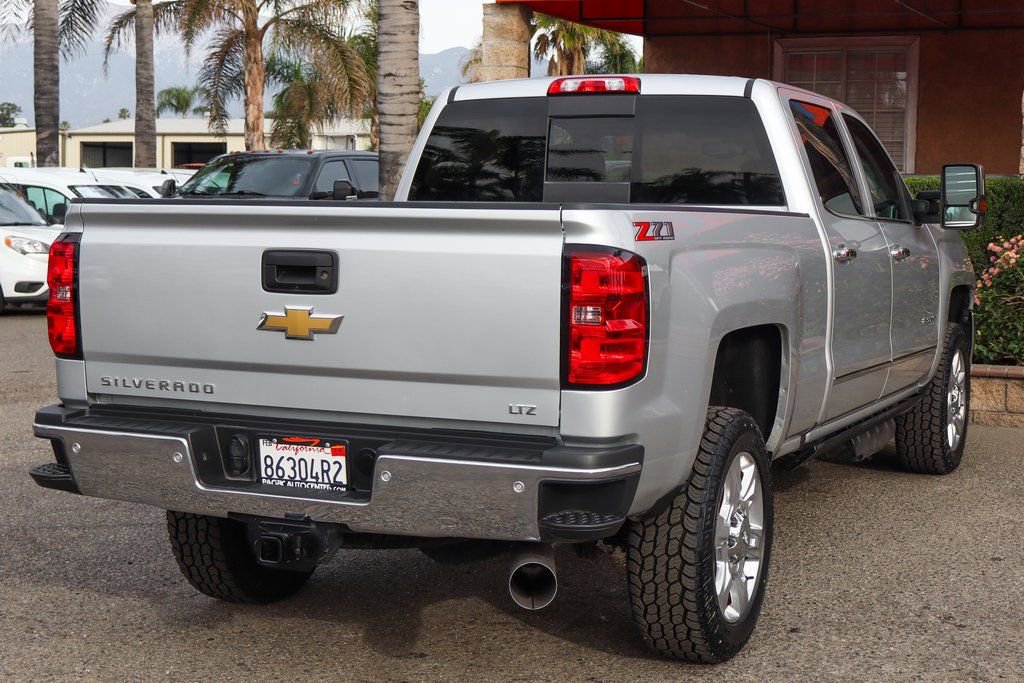 Used 2019 Chevrolet Silverado 2500 LTZ w/ Duramax Plus Package image 9