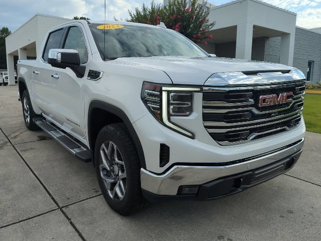 Used 2024 GMC Sierra 1500 SLT w/ SLT Premium Plus Package AWD/4WD image 1