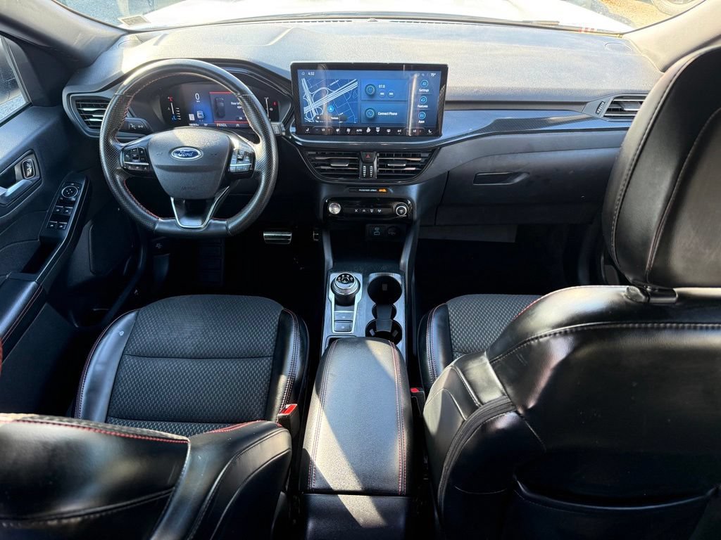 Used 2023 Ford Escape ST-Line w/ Tech Pack #1 AWD/4WD image 29