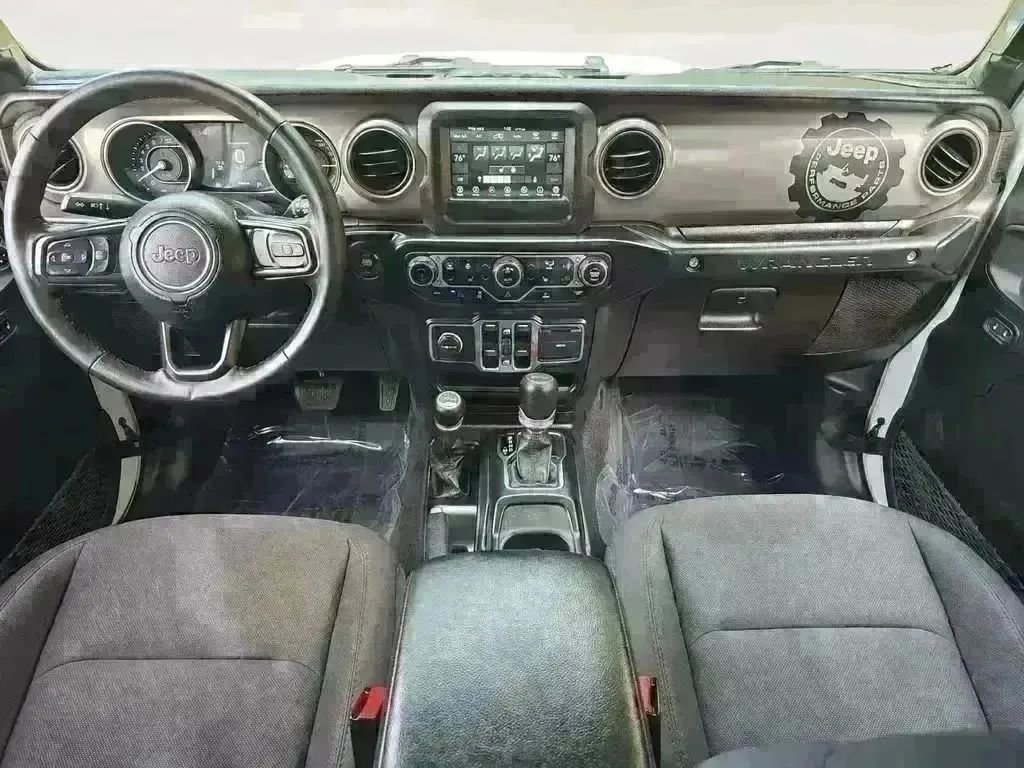 Used 2023 Jeep Wrangler Willys 4xe w/ Cold Weather Group image 10