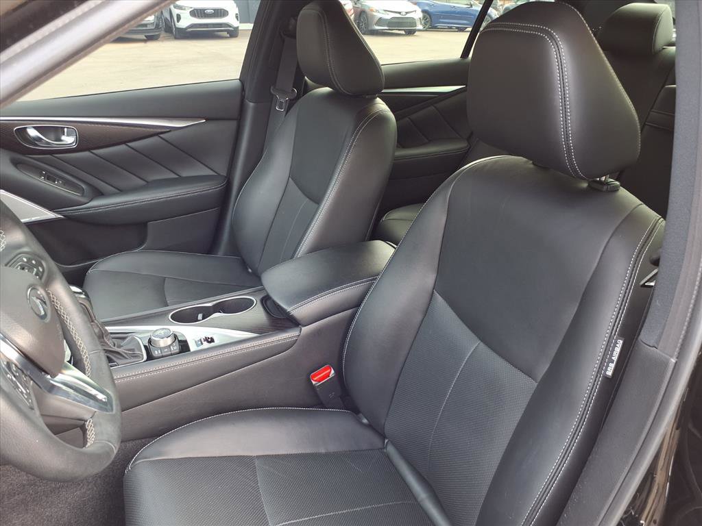 Used 2023 INFINITI Q50 Sensory image 12
